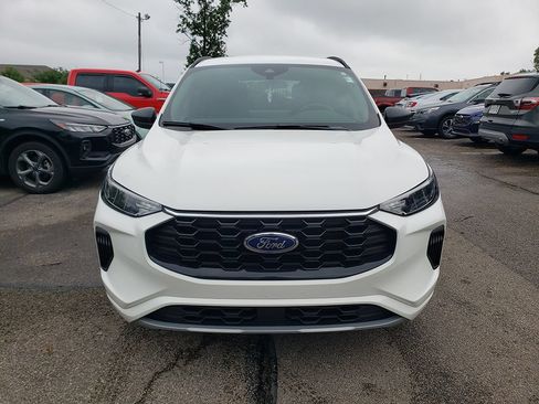 Certified 2023 Ford Escape ST-Line w/ Tech Pack #1 FWD image 2