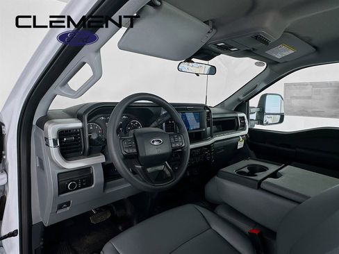 New 2025 Ford F450 XL image 10
