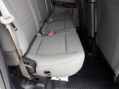 Used 2019 Ford F250 XL w/ Power Equipment Group RWD image 36