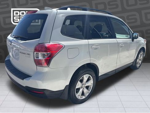 Used 2016 Subaru Forester 2.5i Premium w/ Protection Package #1 AWD/4WD image 4