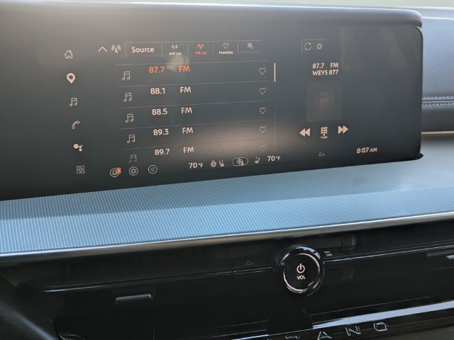 Used 2025 Nissan Murano SL AWD/4WD image 21