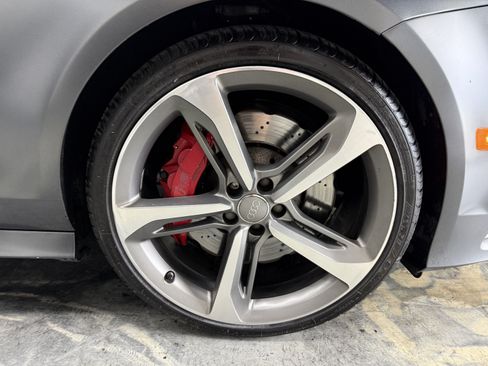 Used 2014 Audi RS 7 Prestige AWD/4WD image 32