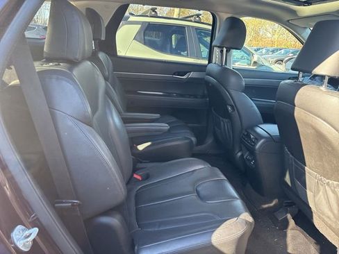 Used 2021 Hyundai Palisade SEL w/ Premium Package image 9