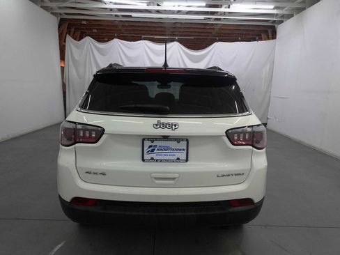 Used 2019 Jeep Compass Limited AWD/4WD image 6