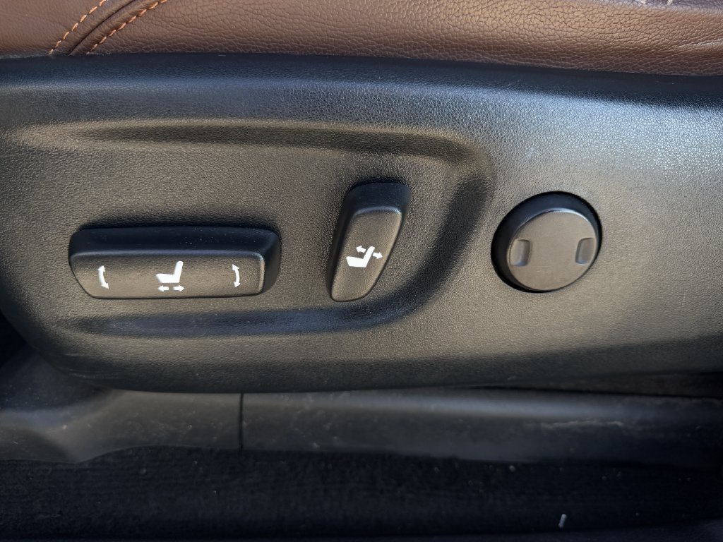 Used 2019 Toyota 4Runner Limited RWD image 26