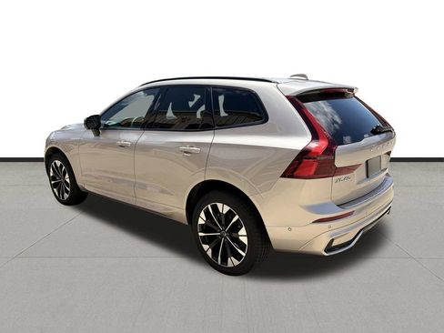 Used 2026 Volvo XC60 B5 Plus AWD/4WD image 7