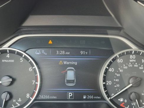 Used 2020 Nissan Murano S w/ Technology Package FWD image 16