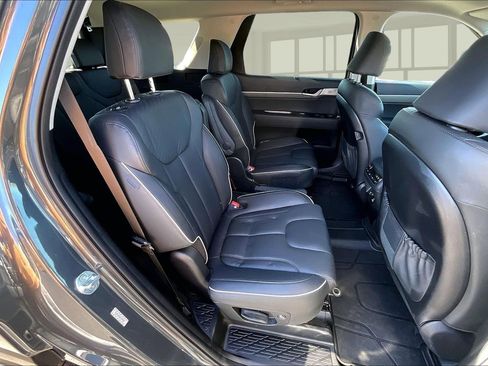 Used 2024 Hyundai Palisade SEL w/ Premium Package image 24