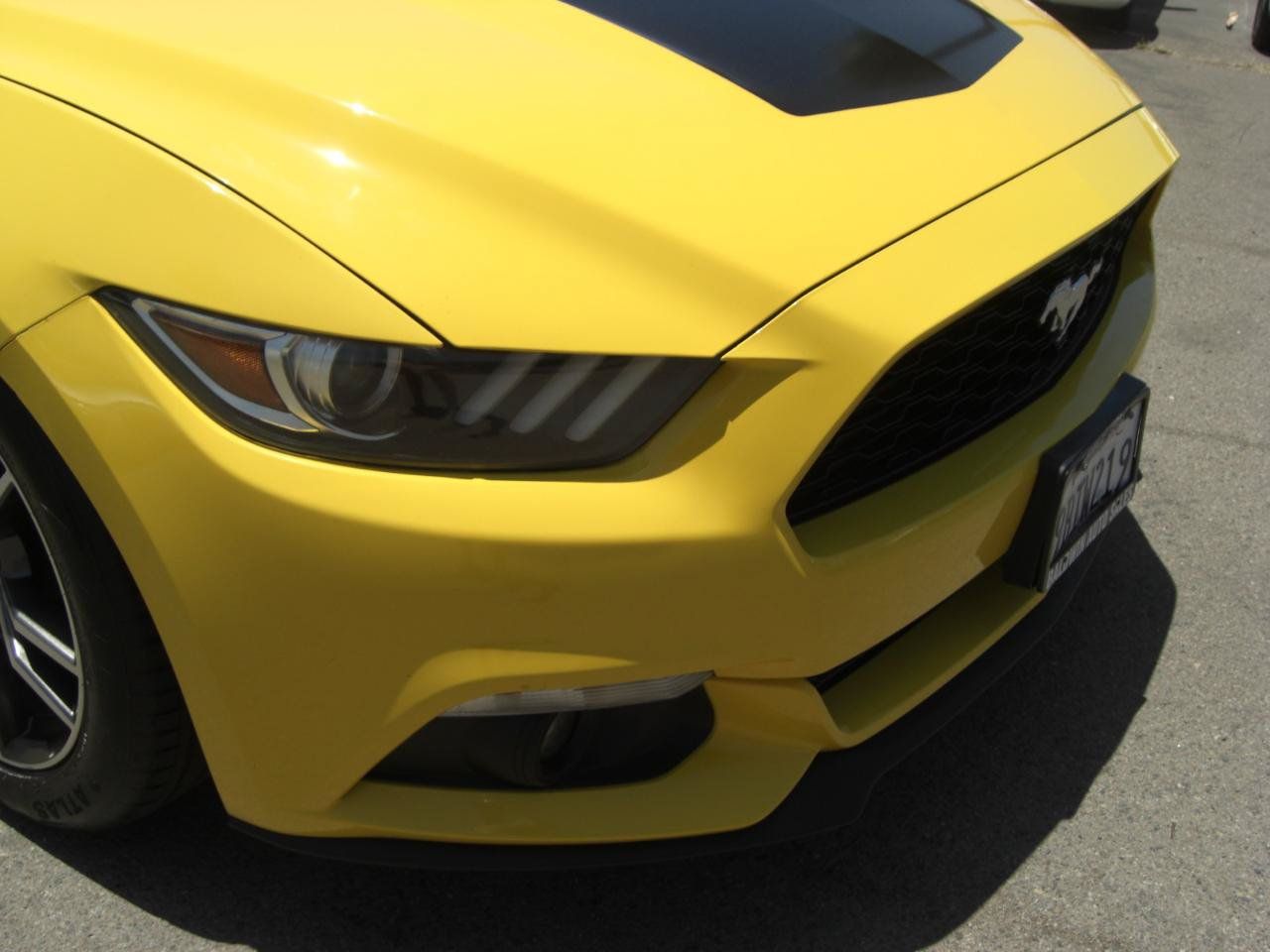 Used 2017 Ford Mustang Coupe w/ Enhanced Security Package RWD image 7