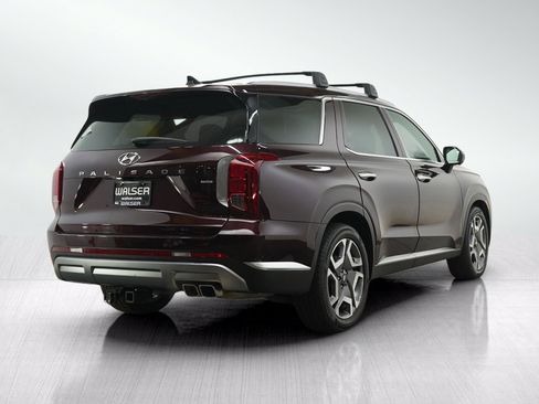 Used 2024 Hyundai Palisade Limited AWD/4WD image 5
