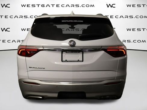 Used 2024 Buick Enclave Premium image 50