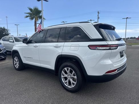 Used 2022 Jeep Grand Cherokee Limited RWD image 7