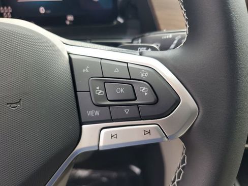 New 2026 Volkswagen Atlas SE FWD image 21