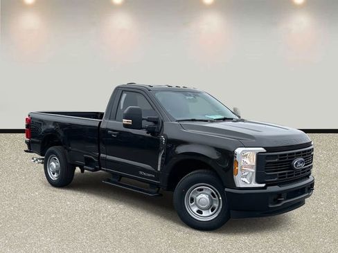 New 2024 Ford F350 XL w/ 360-Degree Camera Package image 2