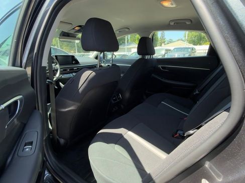 Used 2023 Hyundai Sonata Blue FWD image 7