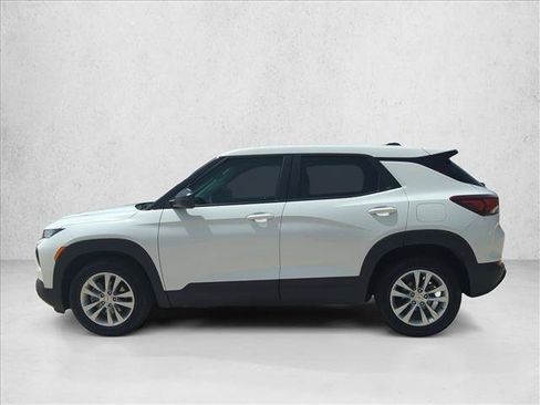 Used 2022 Chevrolet TrailBlazer LS FWD image 9