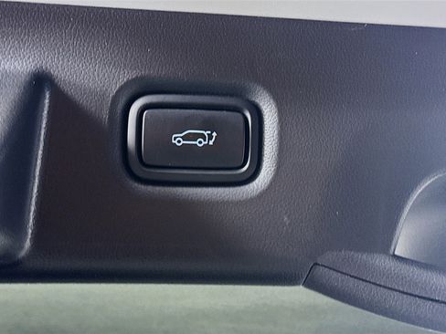 Used 2024 Hyundai Ioniq 5 SEL image 28