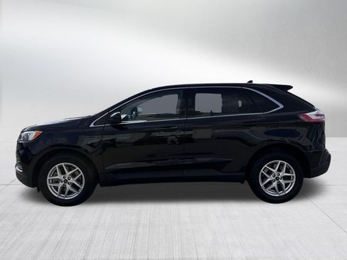 Used 2024 Ford Edge SEL w/ Convenience Package AWD/4WD image 4