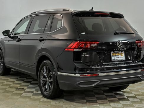 Certified 2023 Volkswagen Tiguan SE AWD/4WD image 6