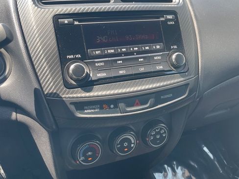 Used 2015 Mitsubishi Outlander Sport ES FWD image 13