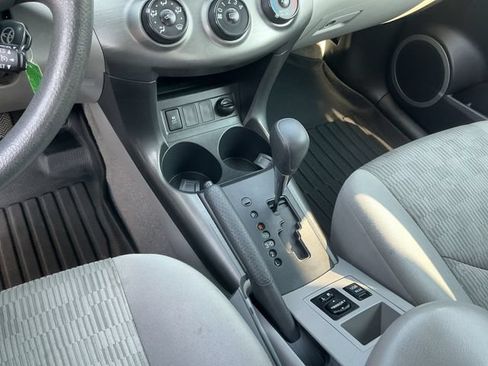 Used 2012 Toyota RAV4 4WD w/ Value Pkg image 18