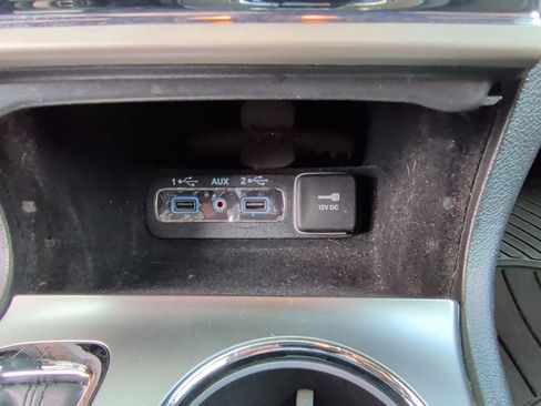 Used 2018 Jeep Grand Cherokee Limited w/ Luxury Group II image 30