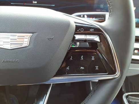 New 2025 Cadillac Lyriq Sport image 35