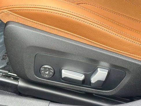 Certified 2022 BMW 330i xDrive Sedan w/ Premium Package 2 image 32