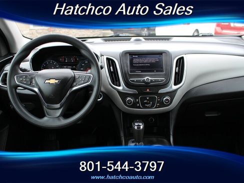 Used 2021 Chevrolet Equinox LS w/ LS Convenience Package AWD/4WD image 22
