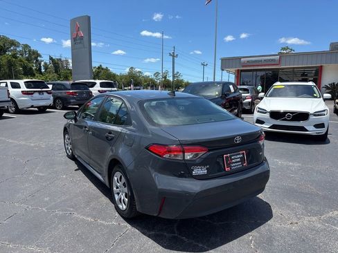 Used 2023 Toyota Corolla LE FWD image 8