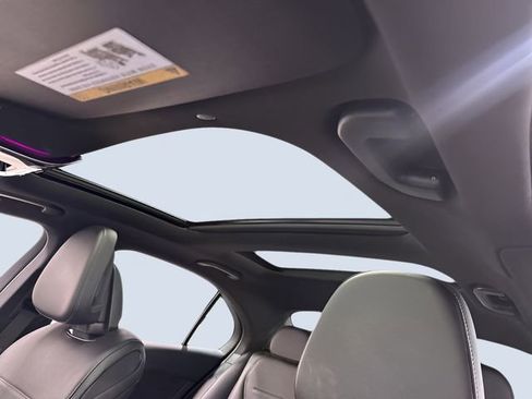 Used 2025 Mercedes-Benz C 300 4MATIC Sedan image 30