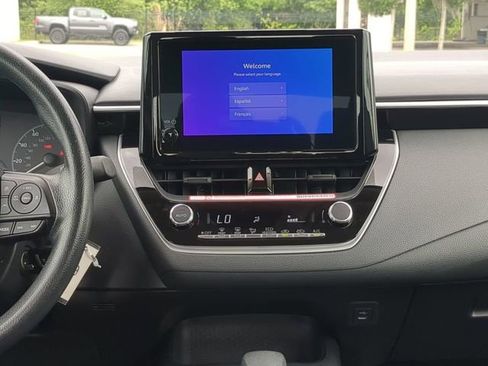 Certified 2025 Toyota Corolla LE image 17