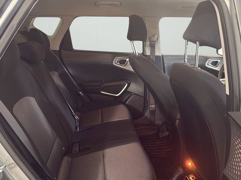 Used 2022 Kia Soul LX w/ Technology Package FWD image 19