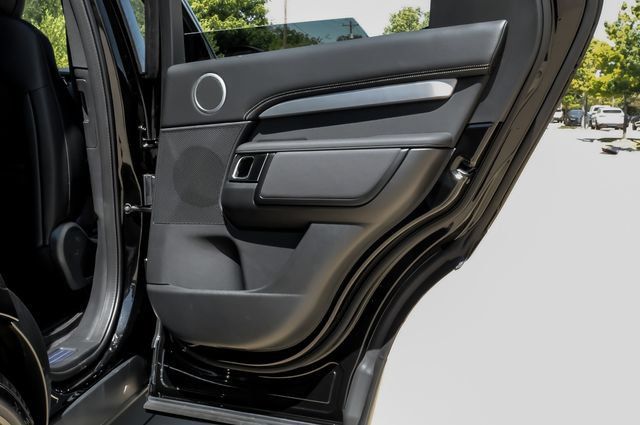 New 2026 Land Rover Discovery Limited Edition AWD/4WD image 59