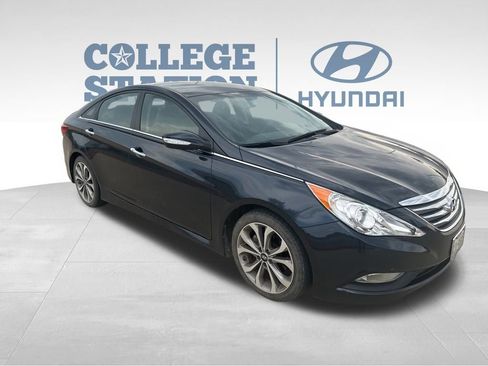 Used 2014 Hyundai Sonata SE image 3