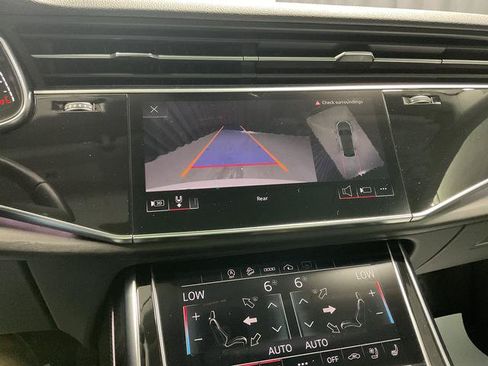 Used 2023 Audi Q8 Premium Plus AWD/4WD image 23