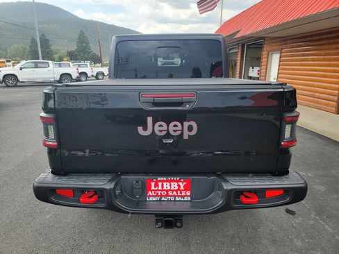 Used 2021 Jeep Gladiator Rubicon w/ Cold Weather Group image 5