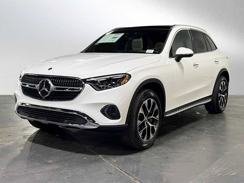 New 2026 Mercedes-Benz GLC 350e 4MATIC image 7