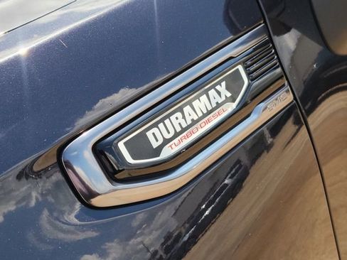 Used 2022 GMC Sierra 1500 AT4 w/ AT4 Preferred Package AWD/4WD image 11