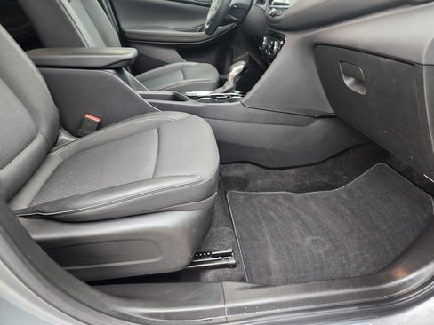 Used 2023 Buick Encore GX Preferred w/ Cold Weather Comfort Package image 42