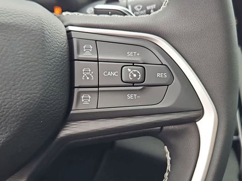 New 2026 Jeep Grand Cherokee Laredo X RWD image 27