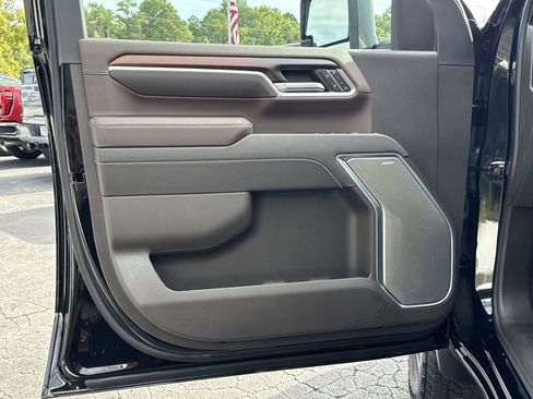 Used 2026 GMC Sierra 2500 Denali w/ Technology Package AWD/4WD image 14