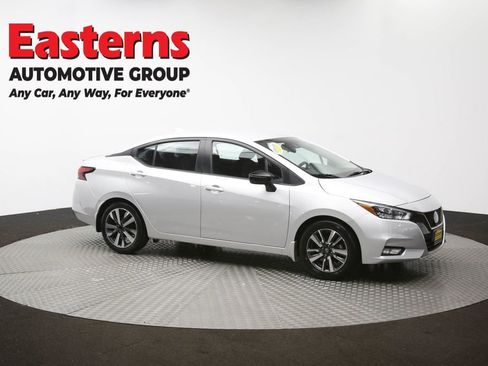 Used 2020 Nissan Versa SR w/ Convenience Package image 46