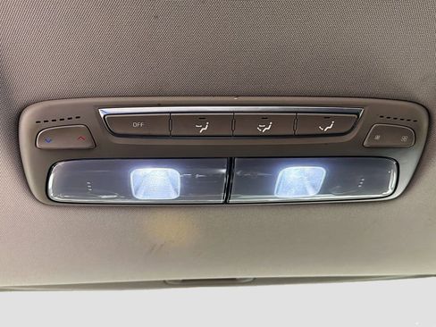 Used 2021 Kia Telluride S AWD/4WD image 28