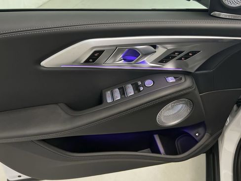 New 2023 BMW XM image 14