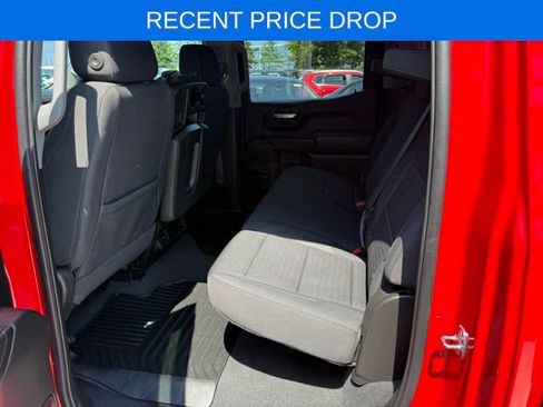Used 2022 Chevrolet Silverado 1500 Custom image 12