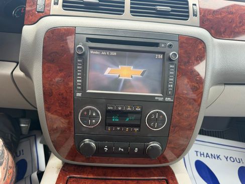 Used 2013 Chevrolet Tahoe LTZ AWD/4WD image 12