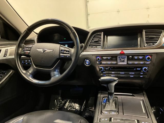 Used 2018 Genesis G80 3.8 w/ Option Group 02 RWD image 54