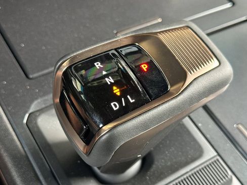 Used 2025 GMC Hummer EV 2X w/ LPO, Cargo Utility Package image 21