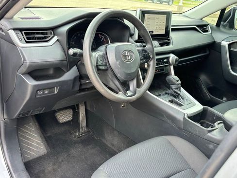 Used 2023 Toyota RAV4 LE image 11